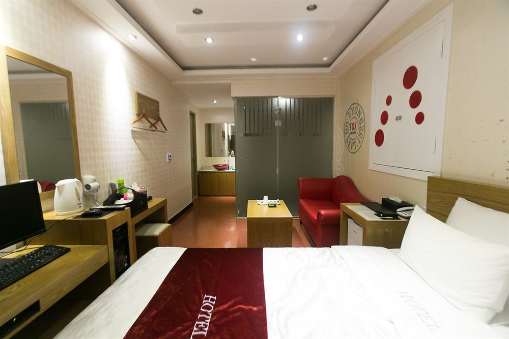 Fox Motel Ίντσεον Εξωτερικό φωτογραφία