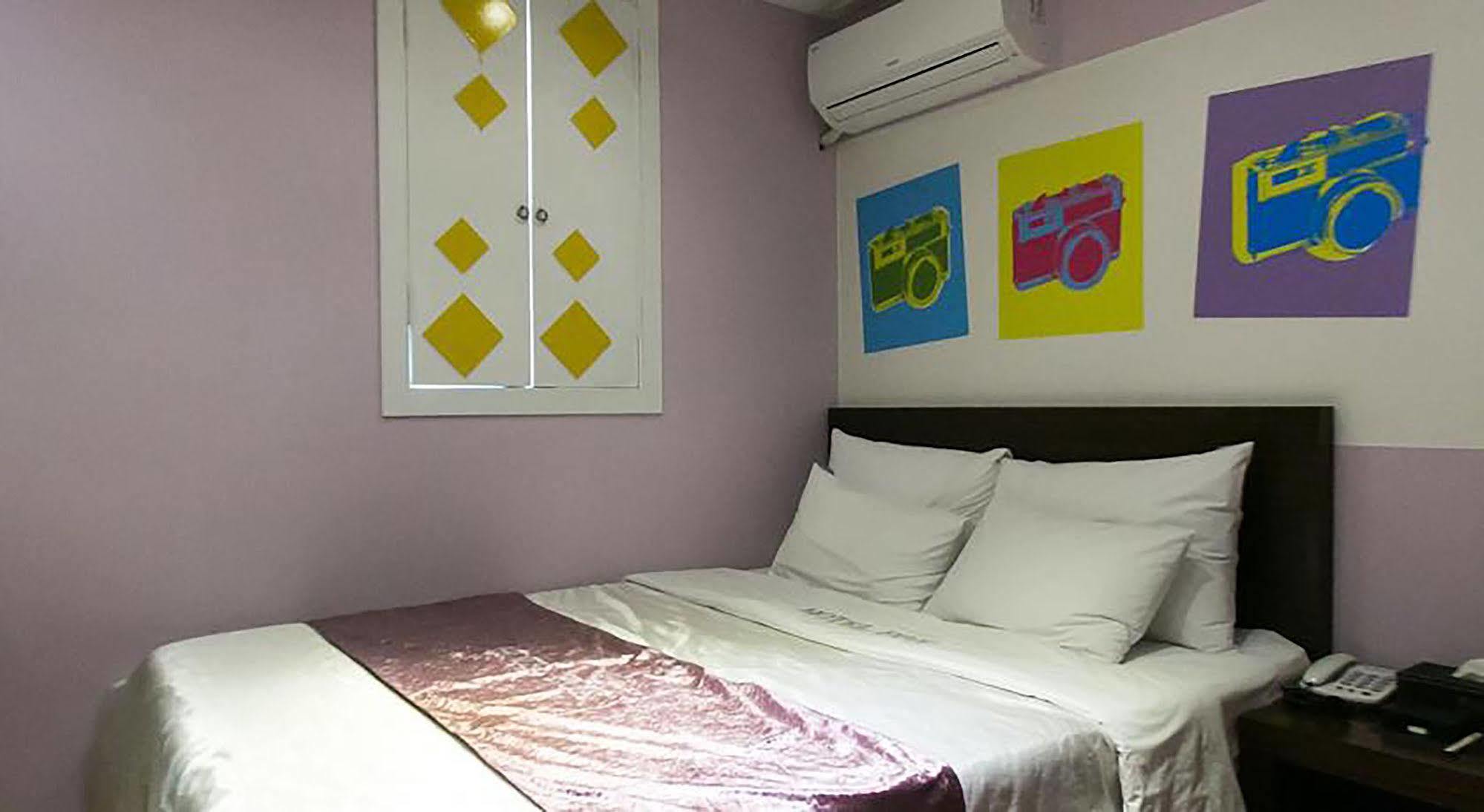 Fox Motel Ίντσεον Εξωτερικό φωτογραφία